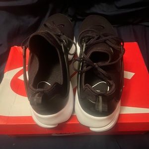 WOMEN'S NIKE AIR PRESTO